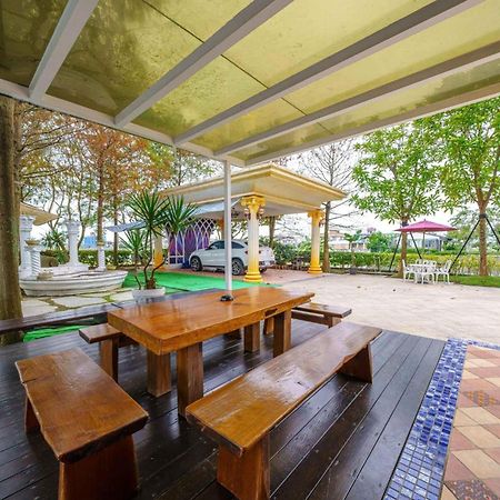 Jane Castle Bed & Breakfast Wujie Ngoại thất bức ảnh